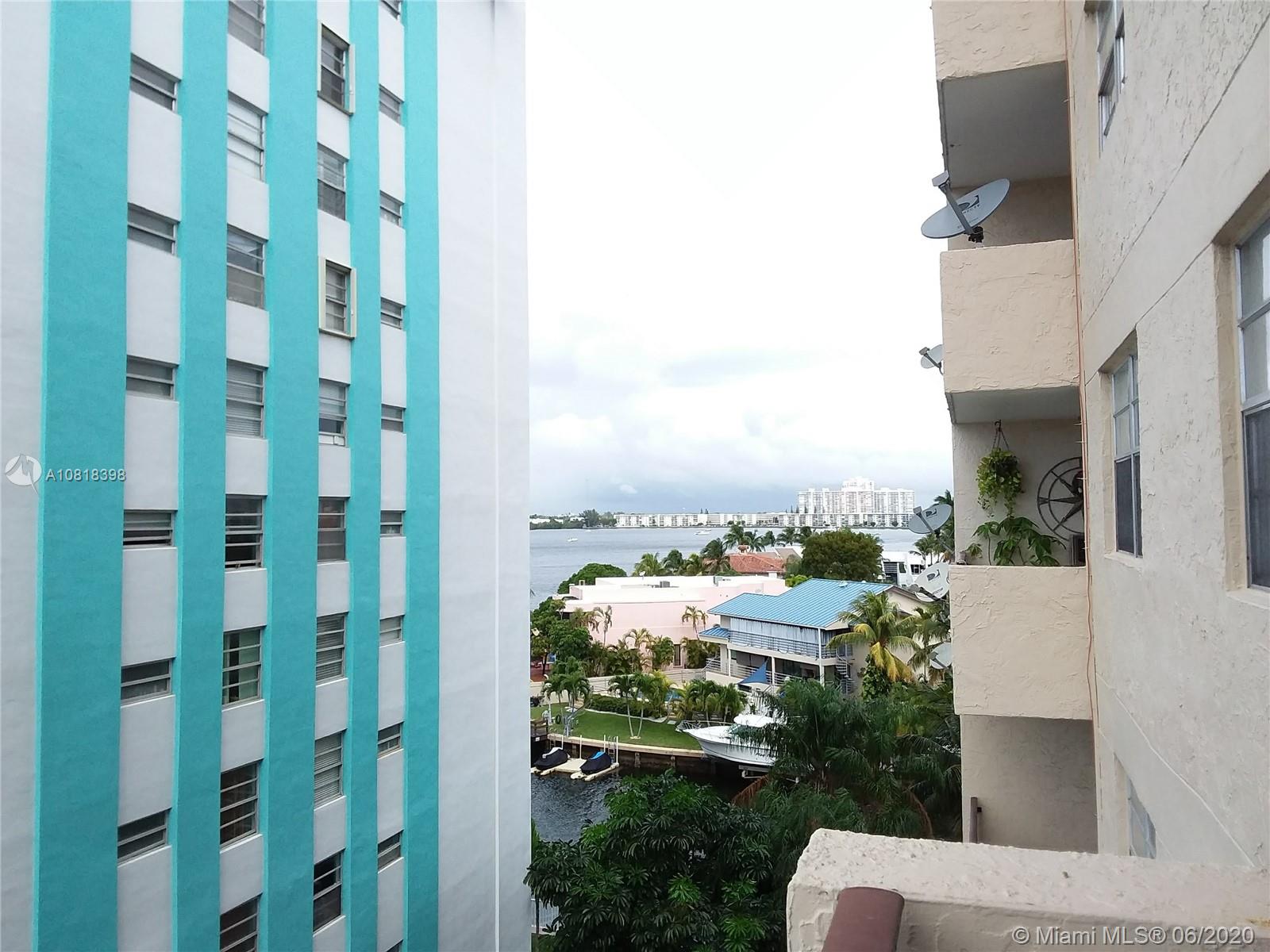 ISLAND SHORES CONDO - Residential Lease