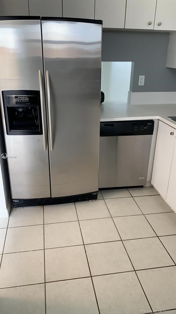 ISLAND SHORES CONDO - Residential Lease