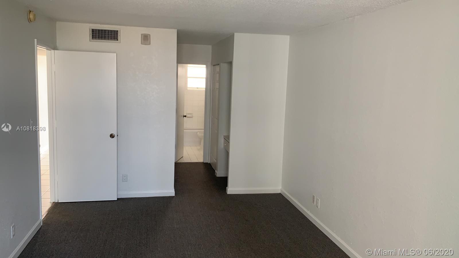 ISLAND SHORES CONDO - Residential Lease