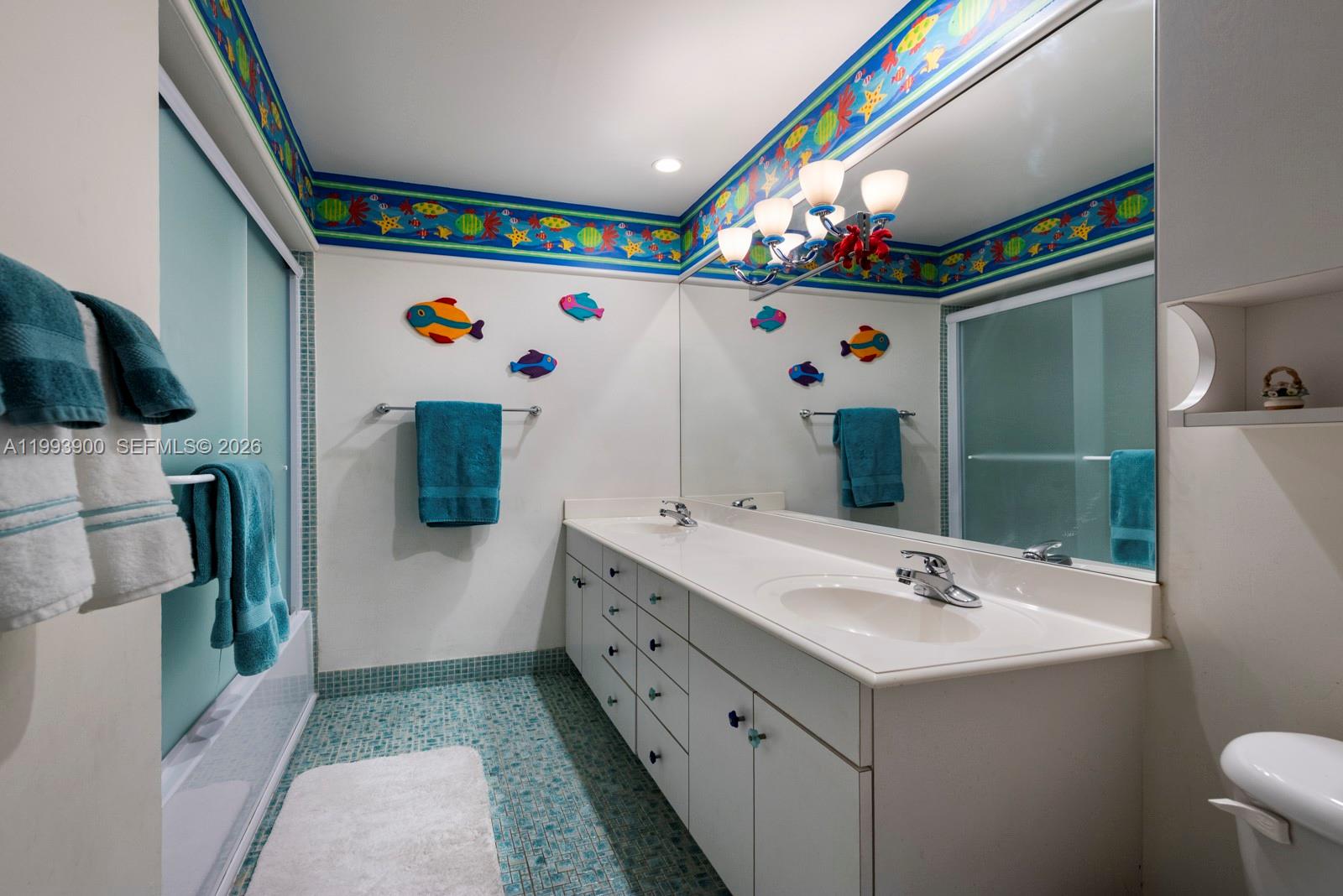 PALMETTO COURT - Residential