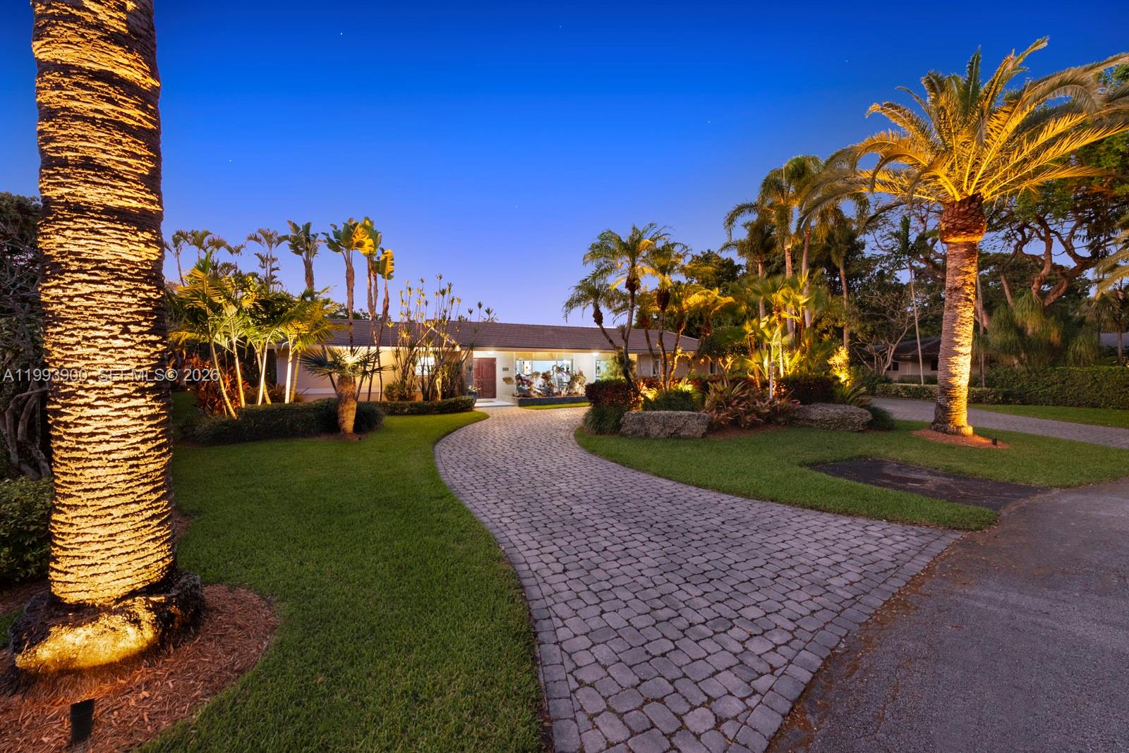 PALMETTO COURT - Residential