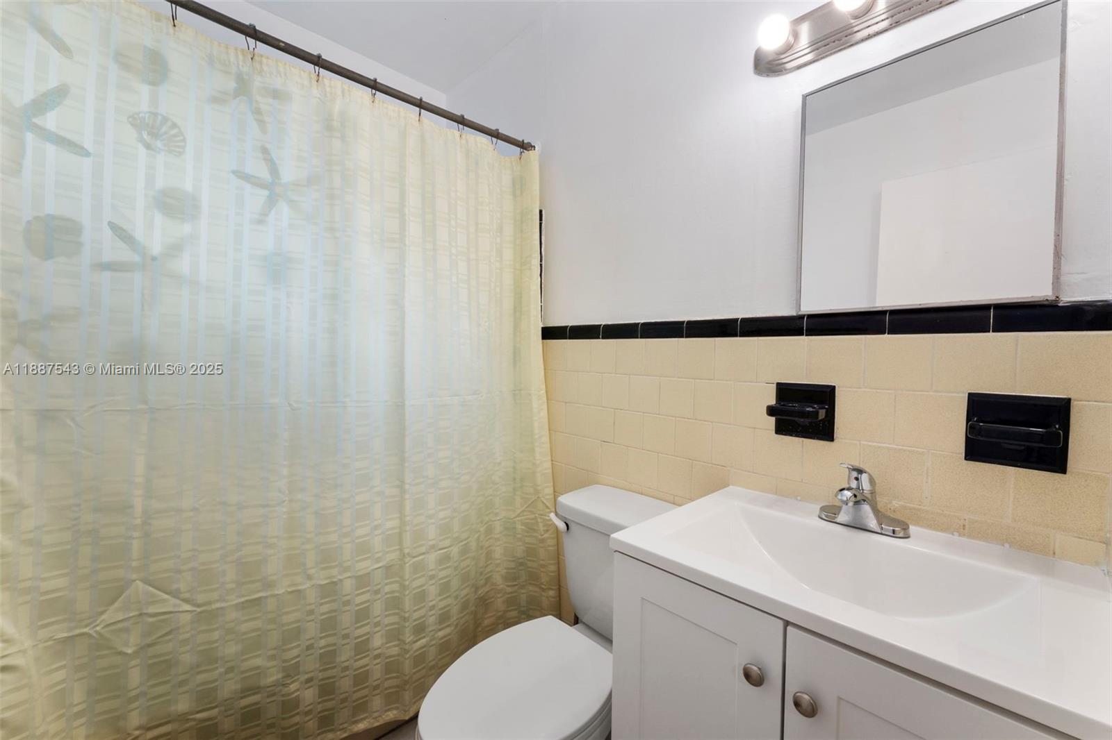 MIAMI GARDENS ESTATES SEC - Residential