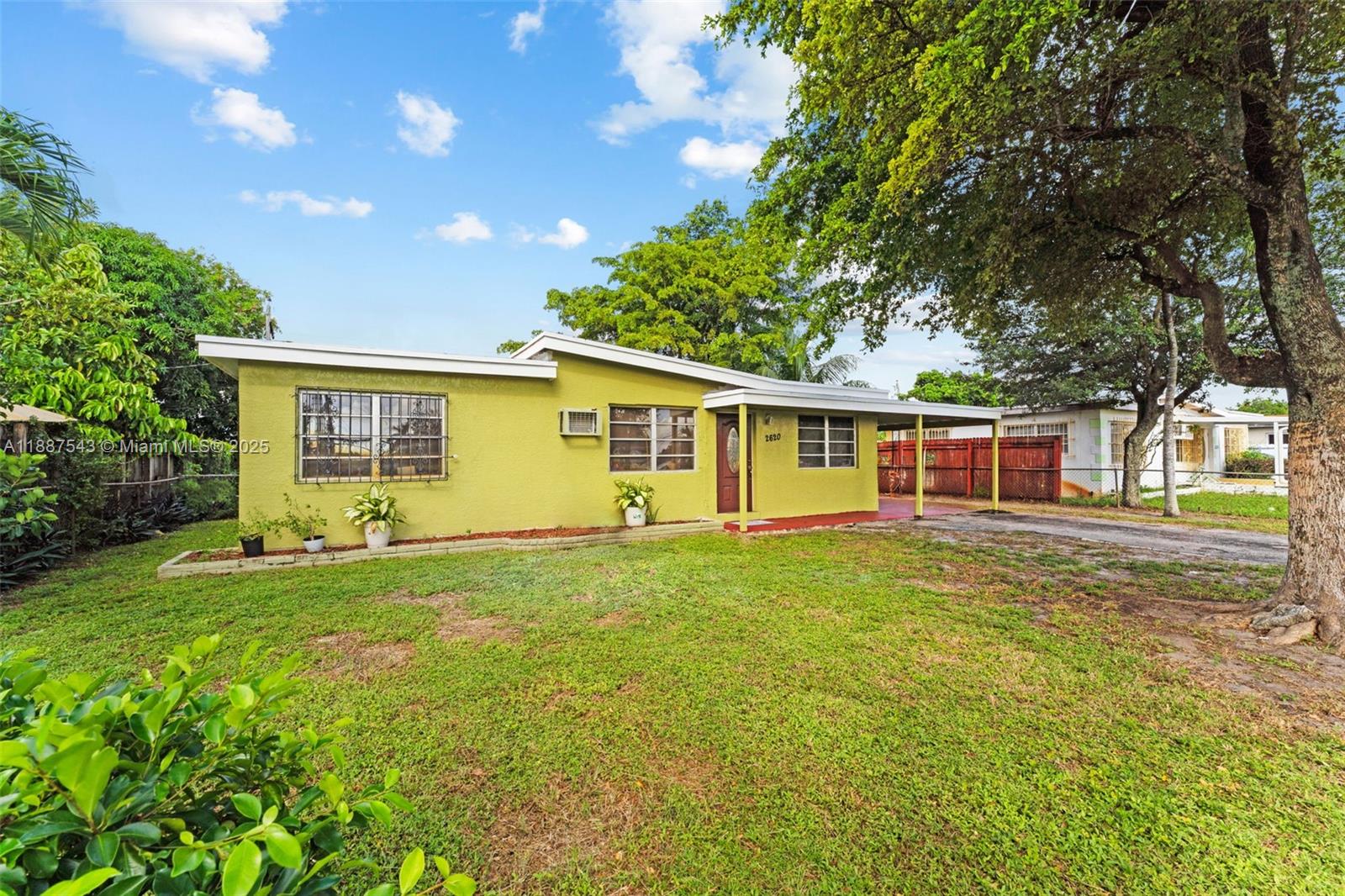 MIAMI GARDENS ESTATES SEC - Residential
