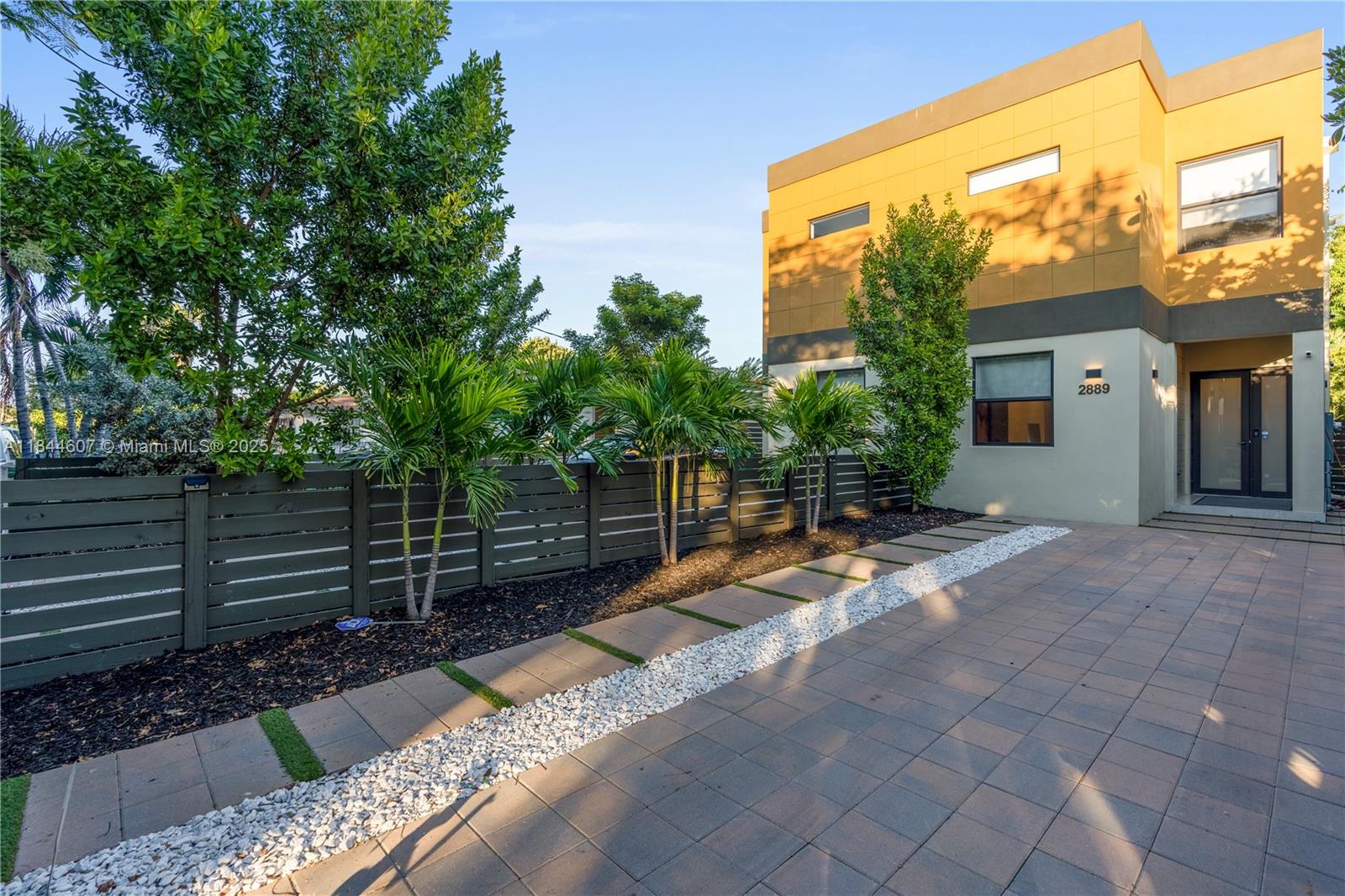 AVALON SUB - Residential Income