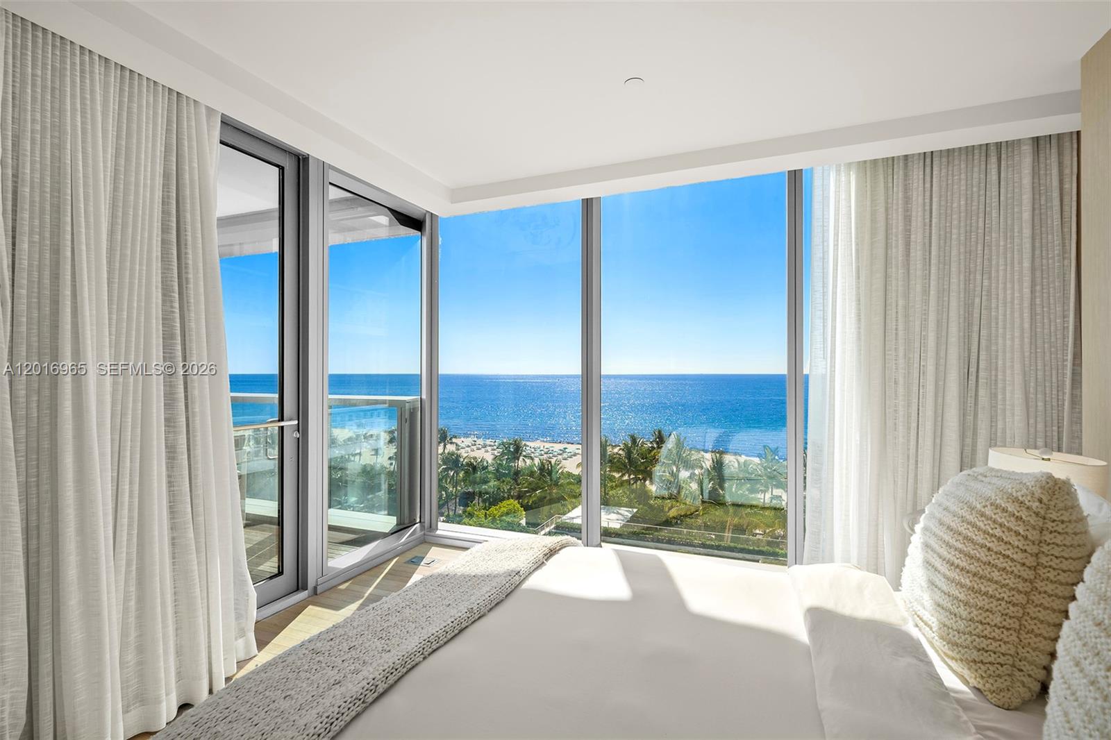 2901 COLLINS CONDO - Residential