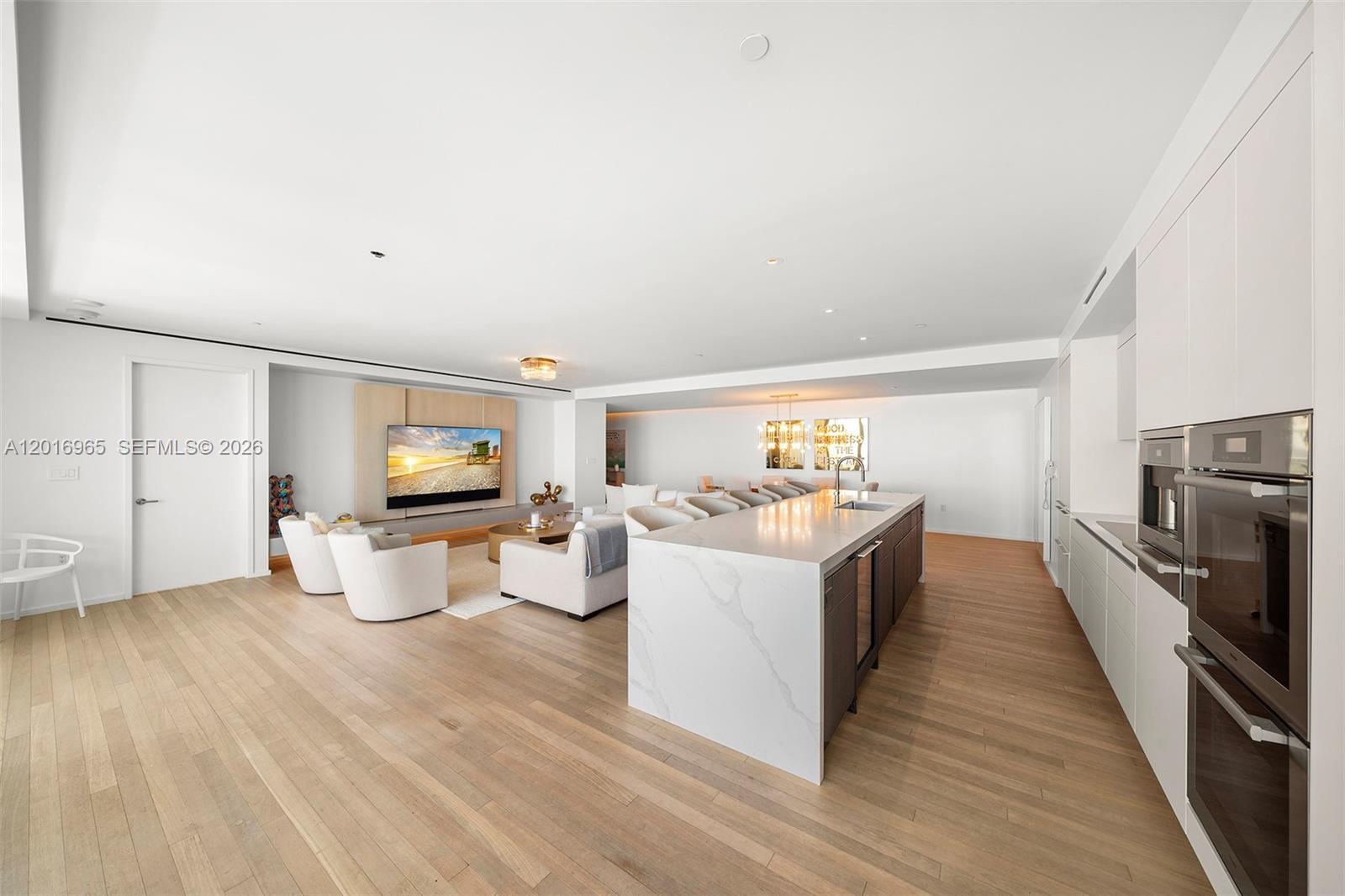 2901 COLLINS CONDO - Residential