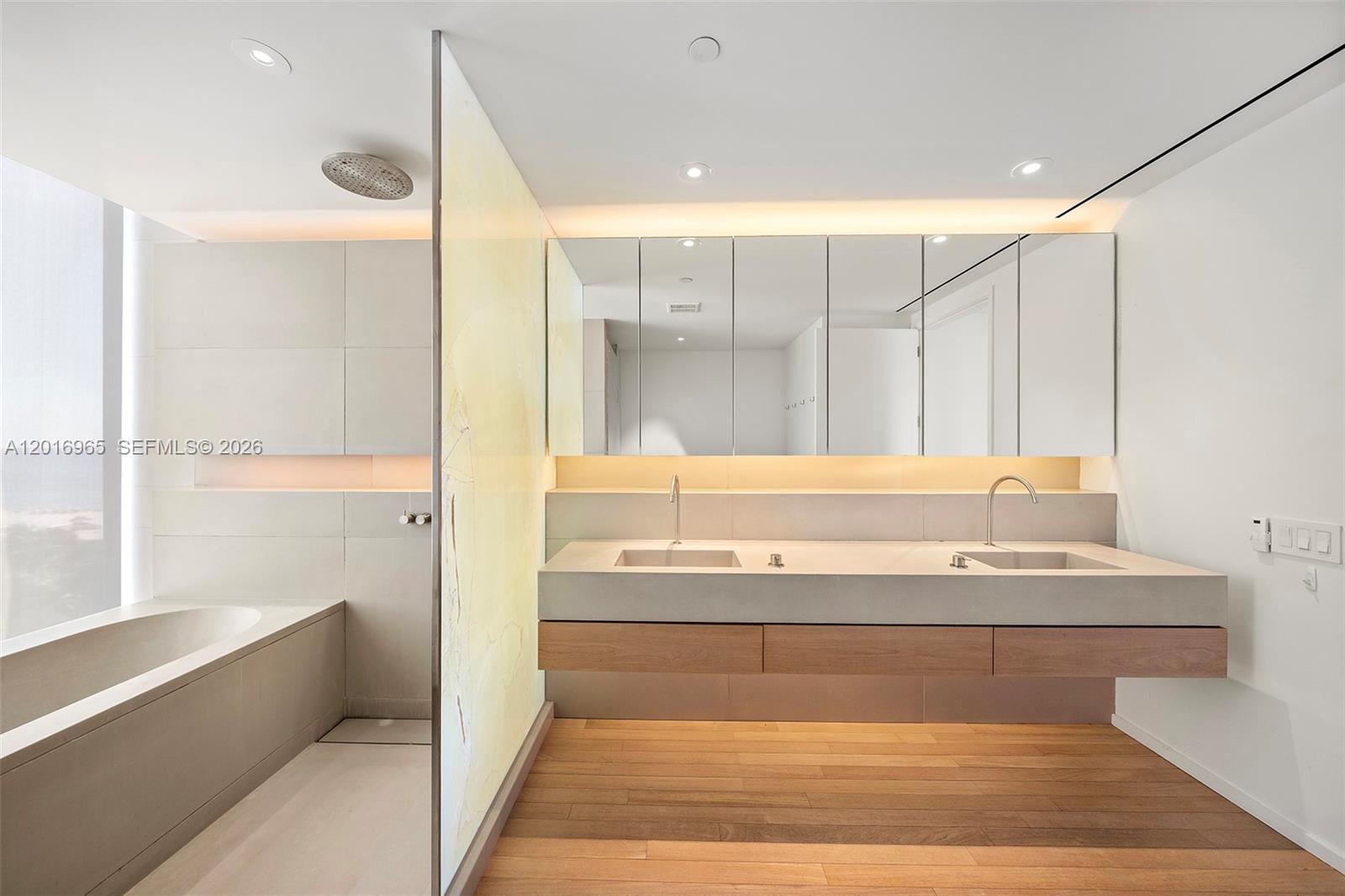 2901 COLLINS CONDO - Residential