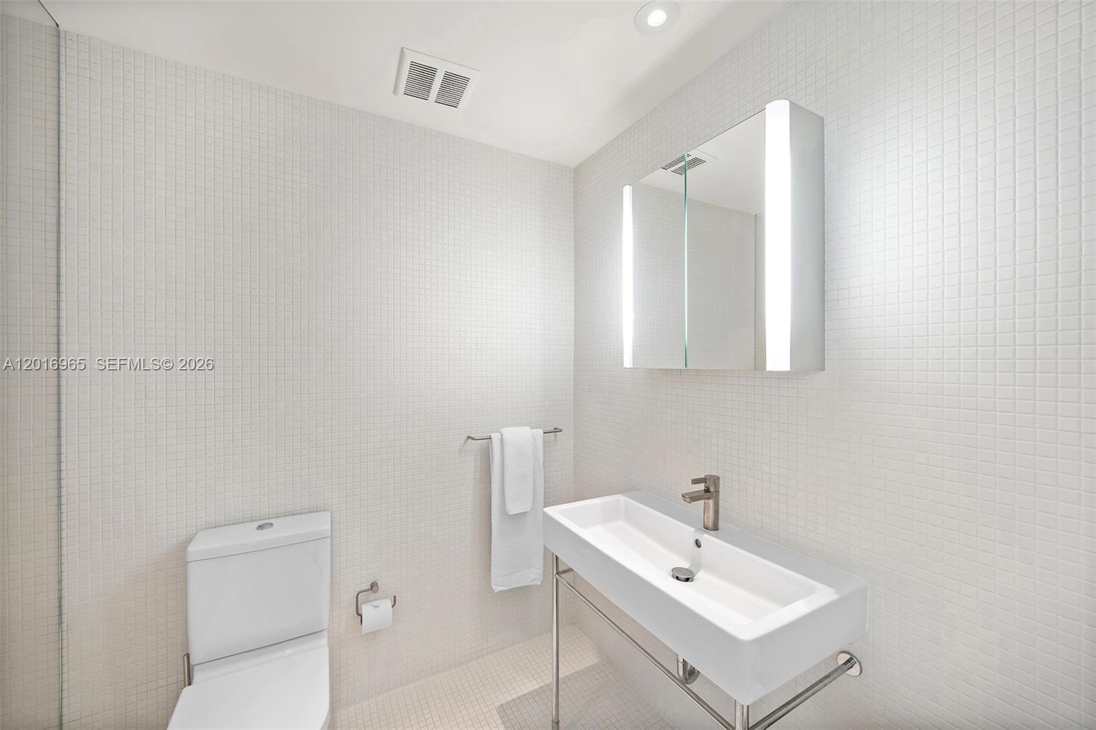 2901 COLLINS CONDO - Residential
