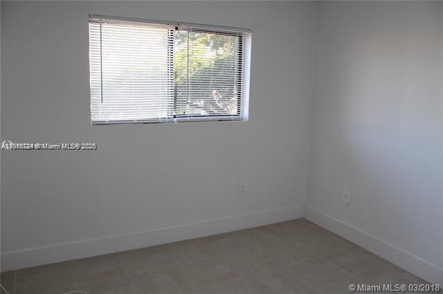 250 W Palm Cir W 307