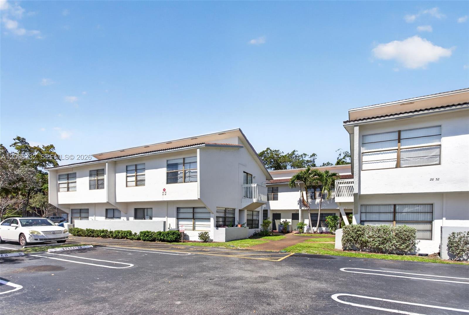 2526 Coral Springs Dr 2526