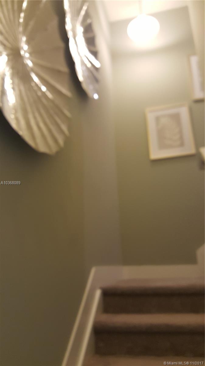 ASTORIA  GRAND BAY NORTH - Residential Lease