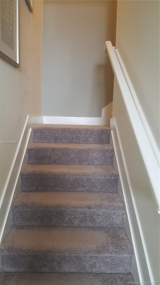 ASTORIA  GRAND BAY NORTH - Residential Lease