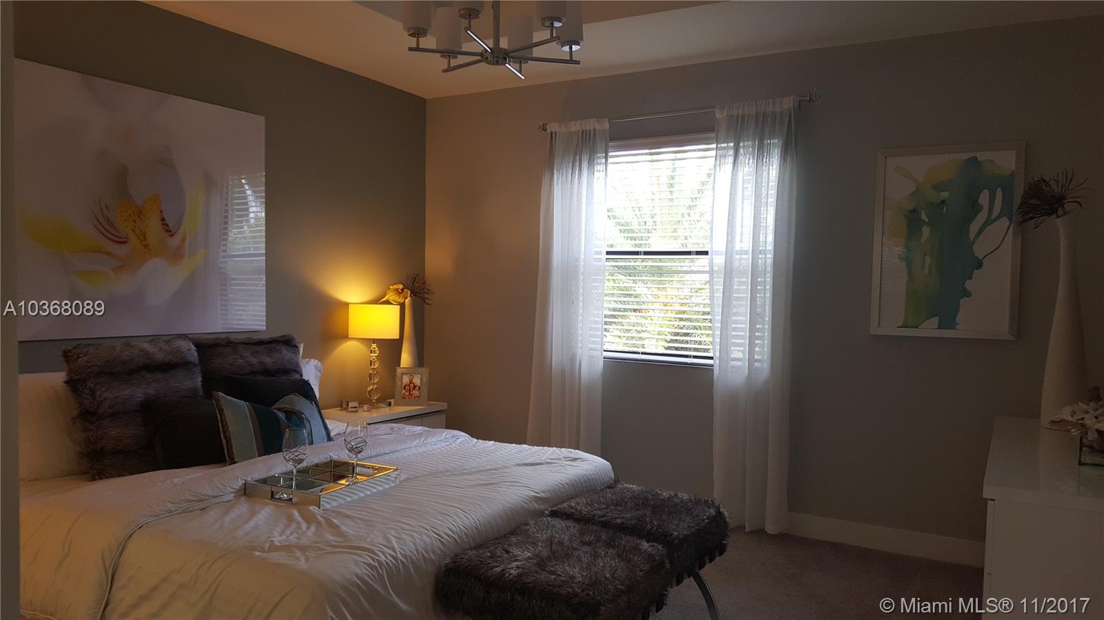 ASTORIA  GRAND BAY NORTH - Residential Lease