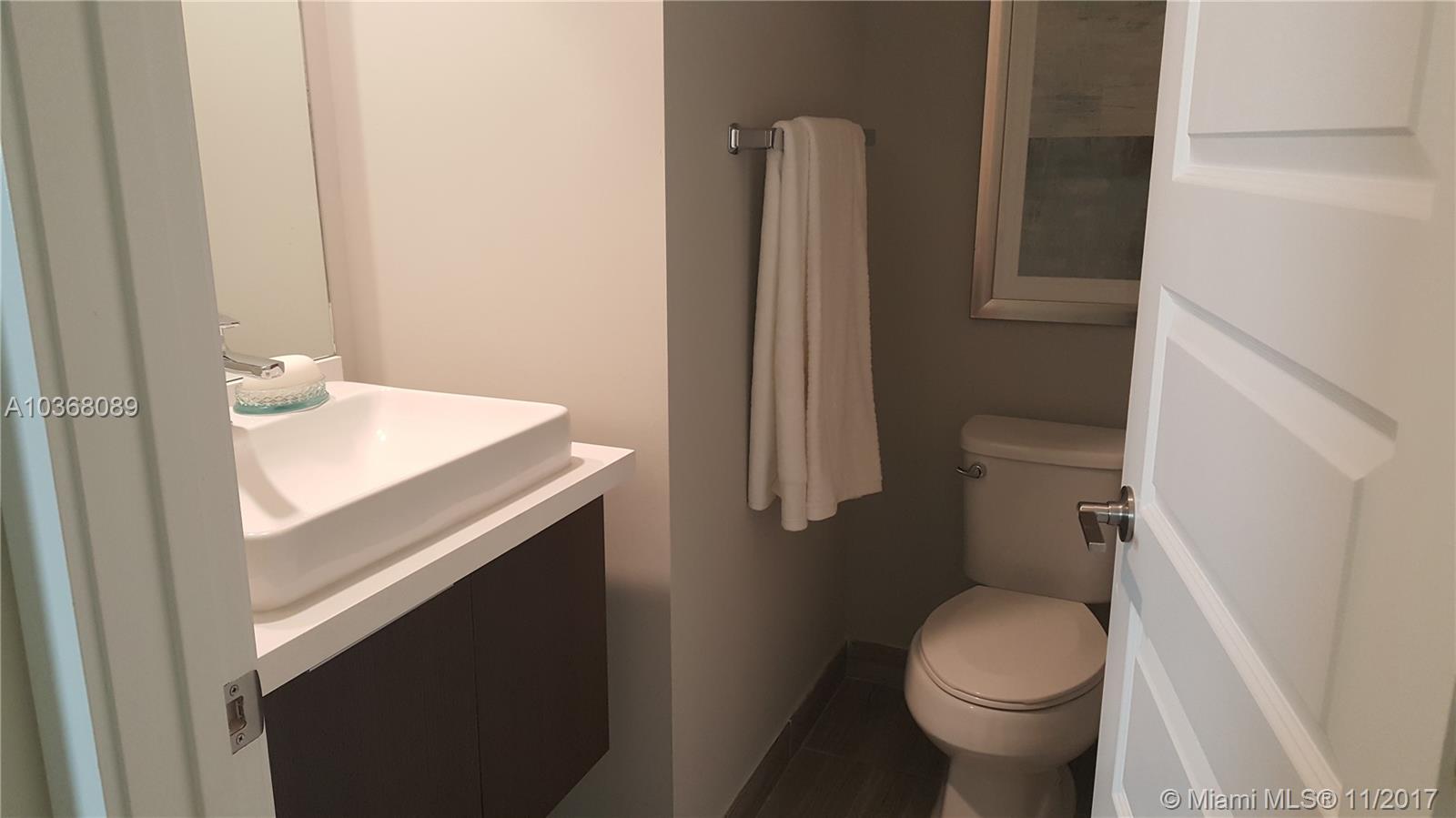 ASTORIA  GRAND BAY NORTH - Residential Lease