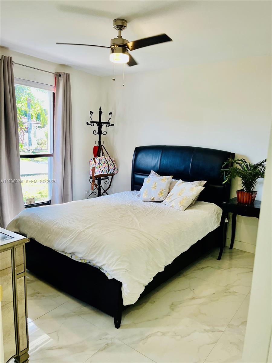 FALCONS LEA - Residential