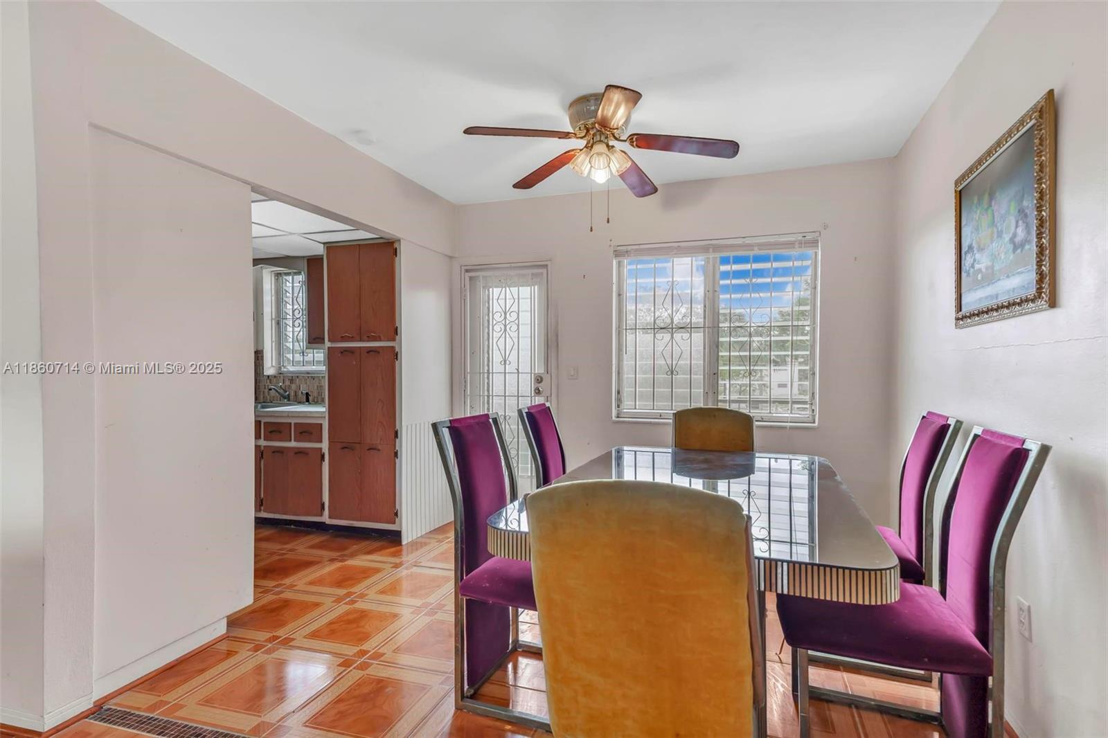 2072 NE 169th St 10