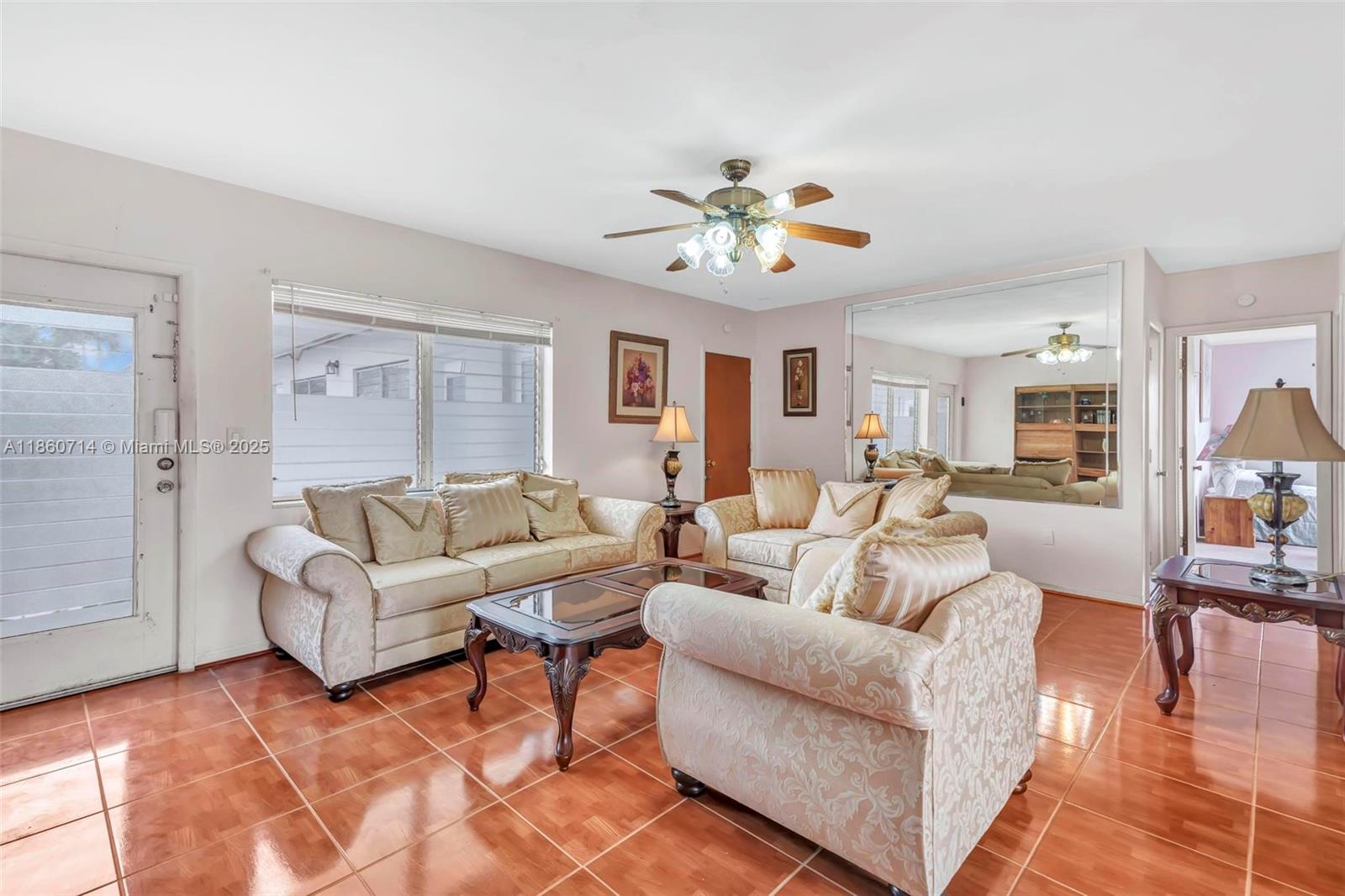 2072 NE 169th St 10
