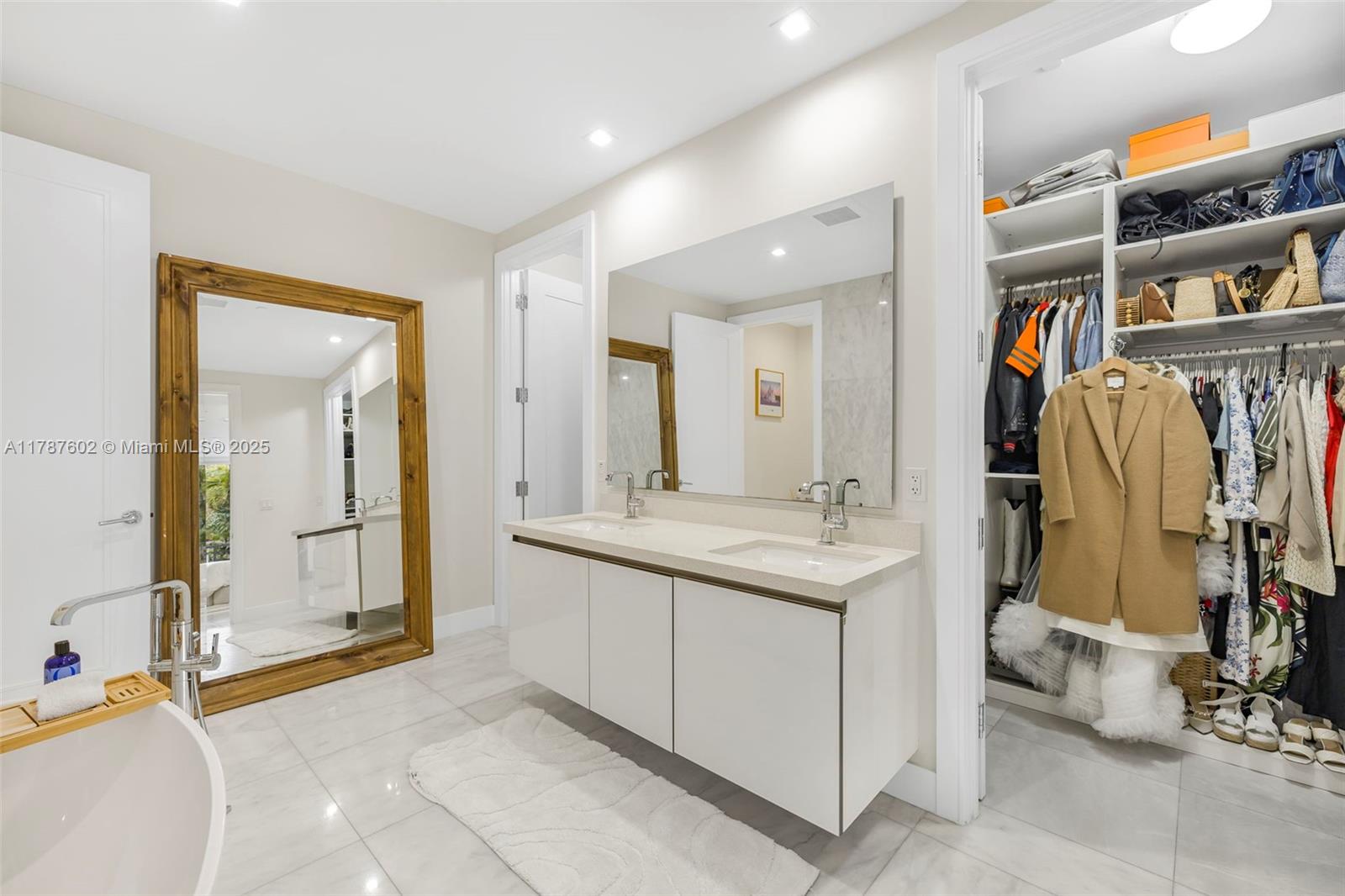 BILTMORE PARC CONDO - Residential