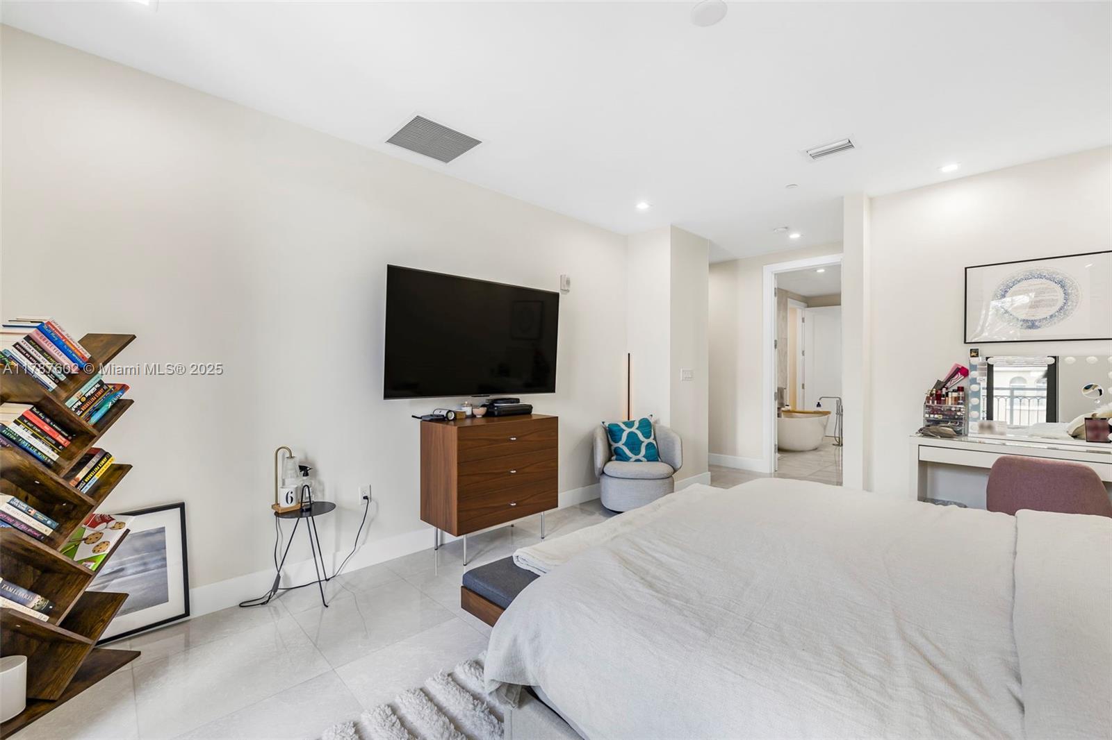 BILTMORE PARC CONDO - Residential