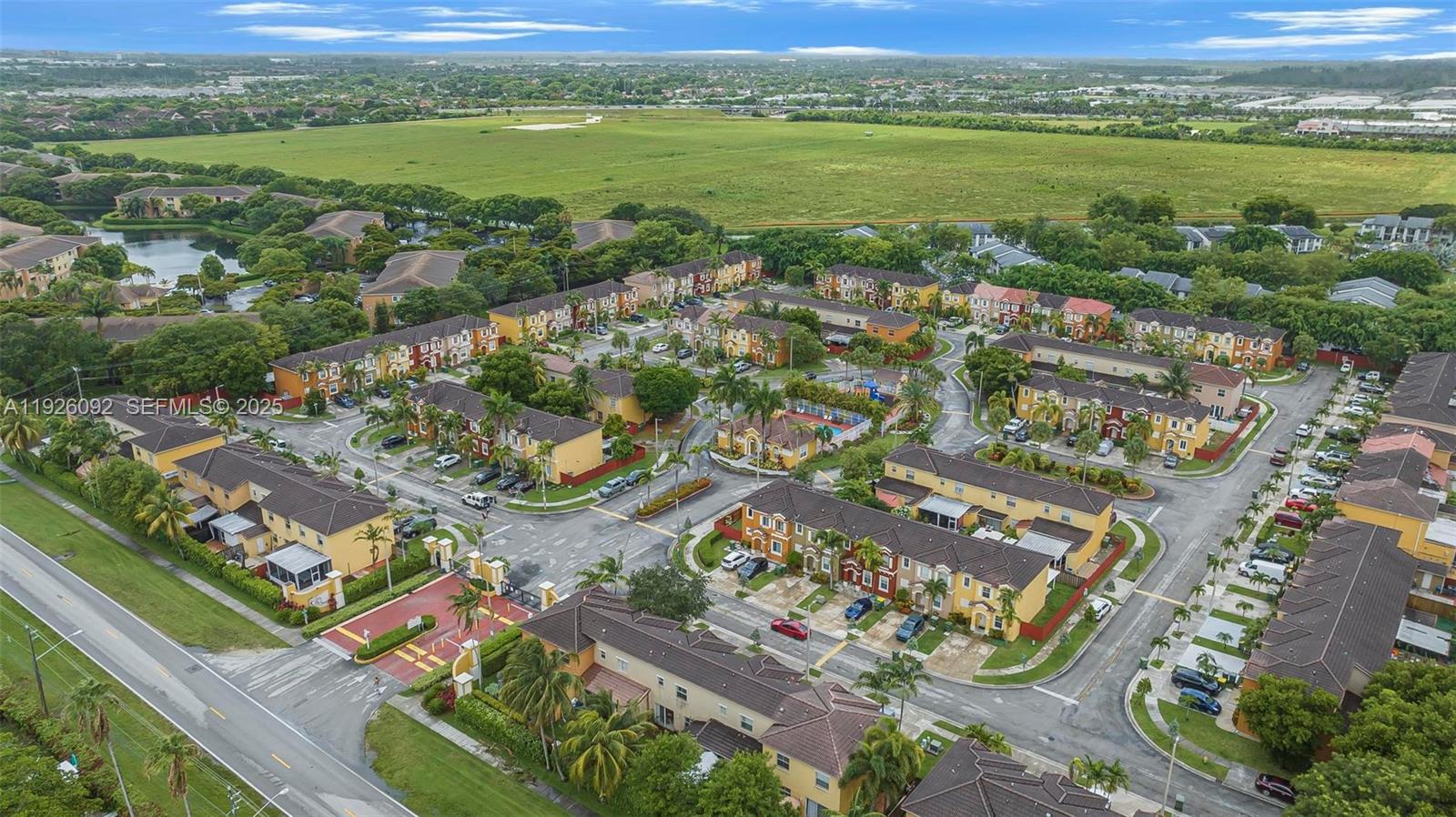 CASA DEL SUR - Residential