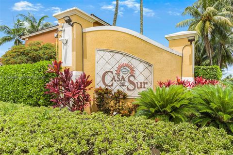 755 E Mowry Ct Homestead FL 33030