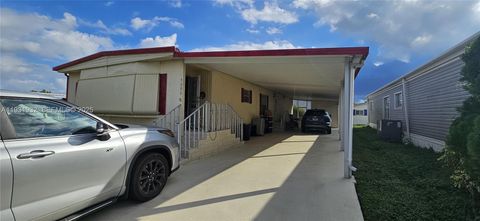 5290 SW 23rd Ave Dania Beach FL 33312