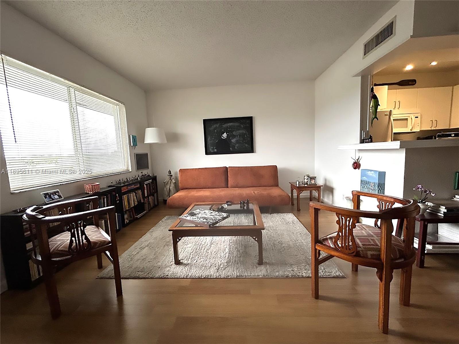 CORAL POINT CONDOMINIUM - Residential Lease