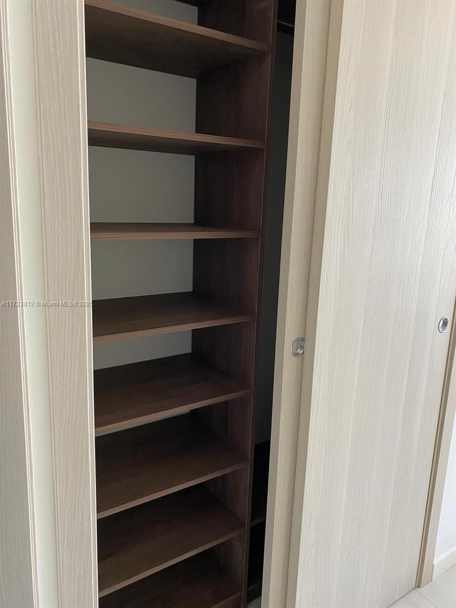 PARAMOUNT MIAMI WORLDCENTE - Residential