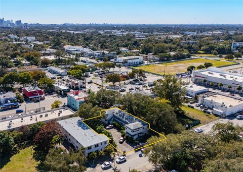 648 NE 80th St Miami FL 33138