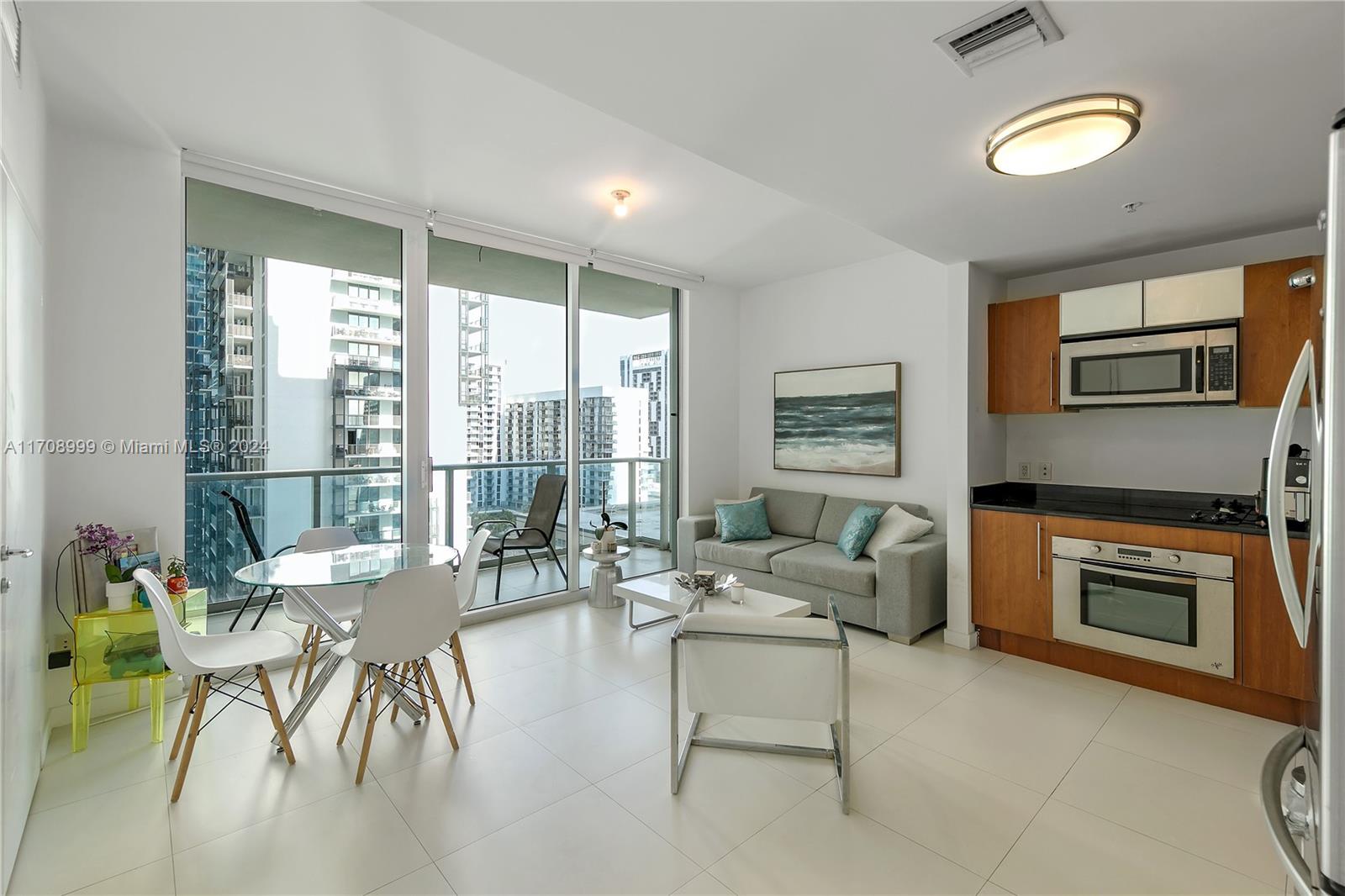 300 S Biscayne Blvd T-2309, Miami, Broward County, Florida - 1 Bedrooms  
1 Bathrooms - 