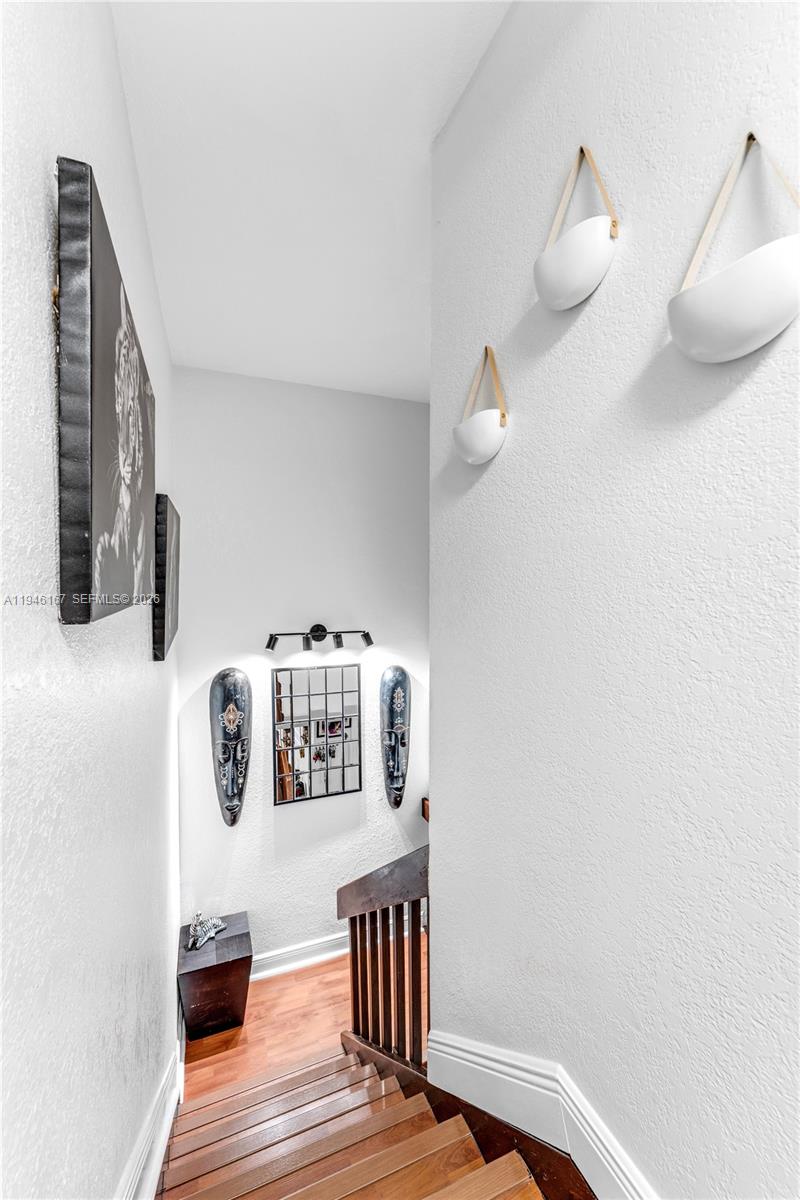 CAMELOT ONE CONDO - Residential