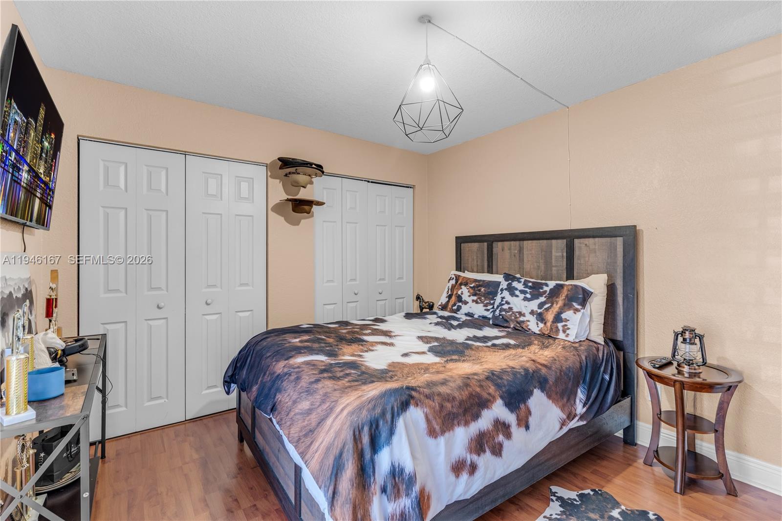 CAMELOT ONE CONDO - Residential