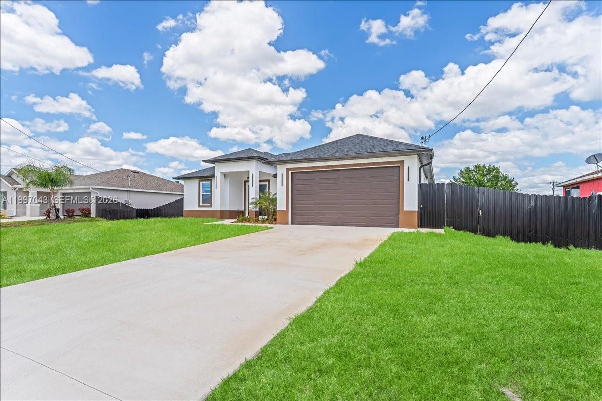 LEHIGH ACRES - Residential