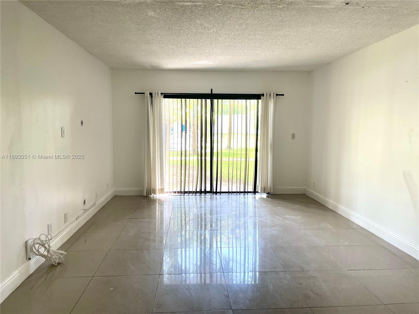 LAS VISTAS AT DORAL CONDO - Residential Lease