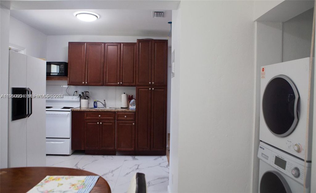 Photo of 1821 Harding St, Hollywood, FL 33020 (MLS # A11950554)