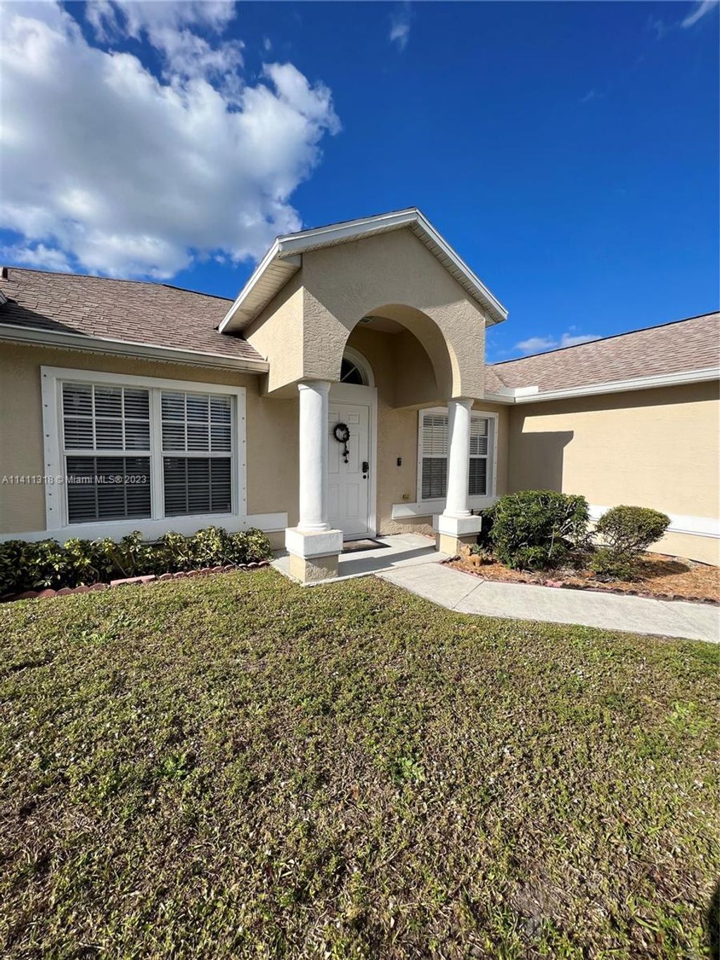 Photo of 4292 SW Paley Rd, Port Saint Lucie, FL 34953 (MLS # A11411318)