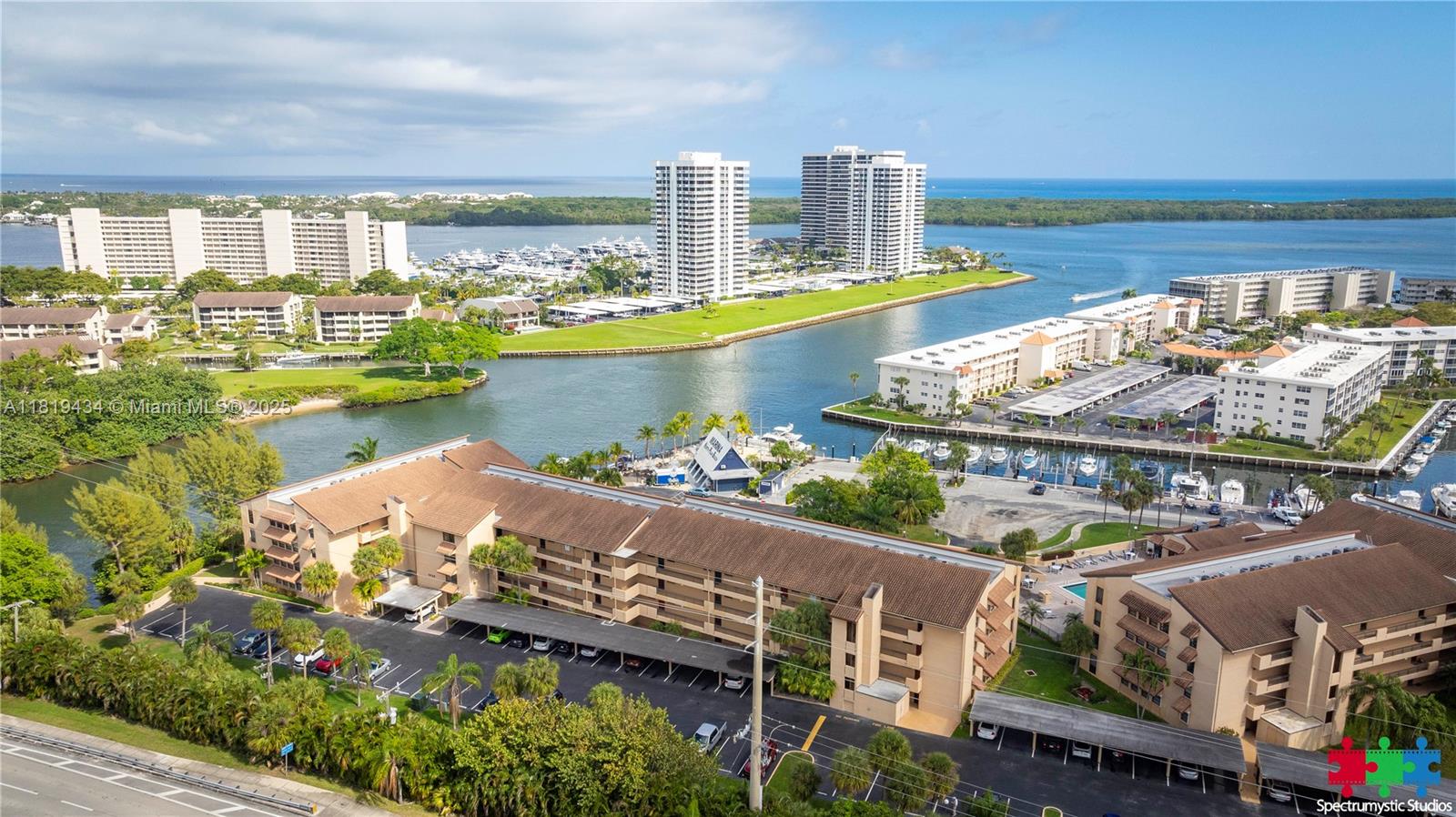 MARINA BAY CONDO - Residential Lease
