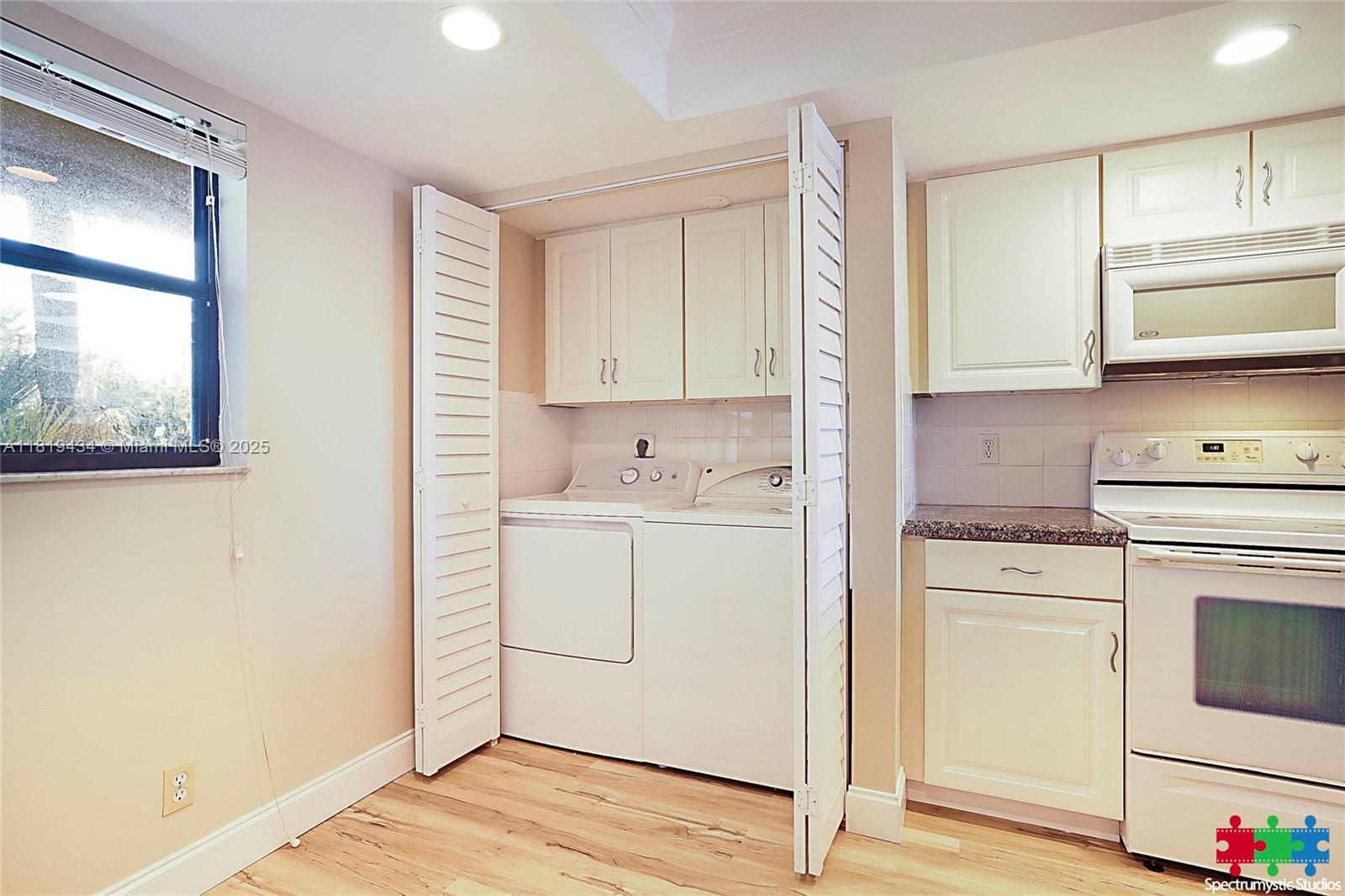 MARINA BAY CONDO - Residential Lease