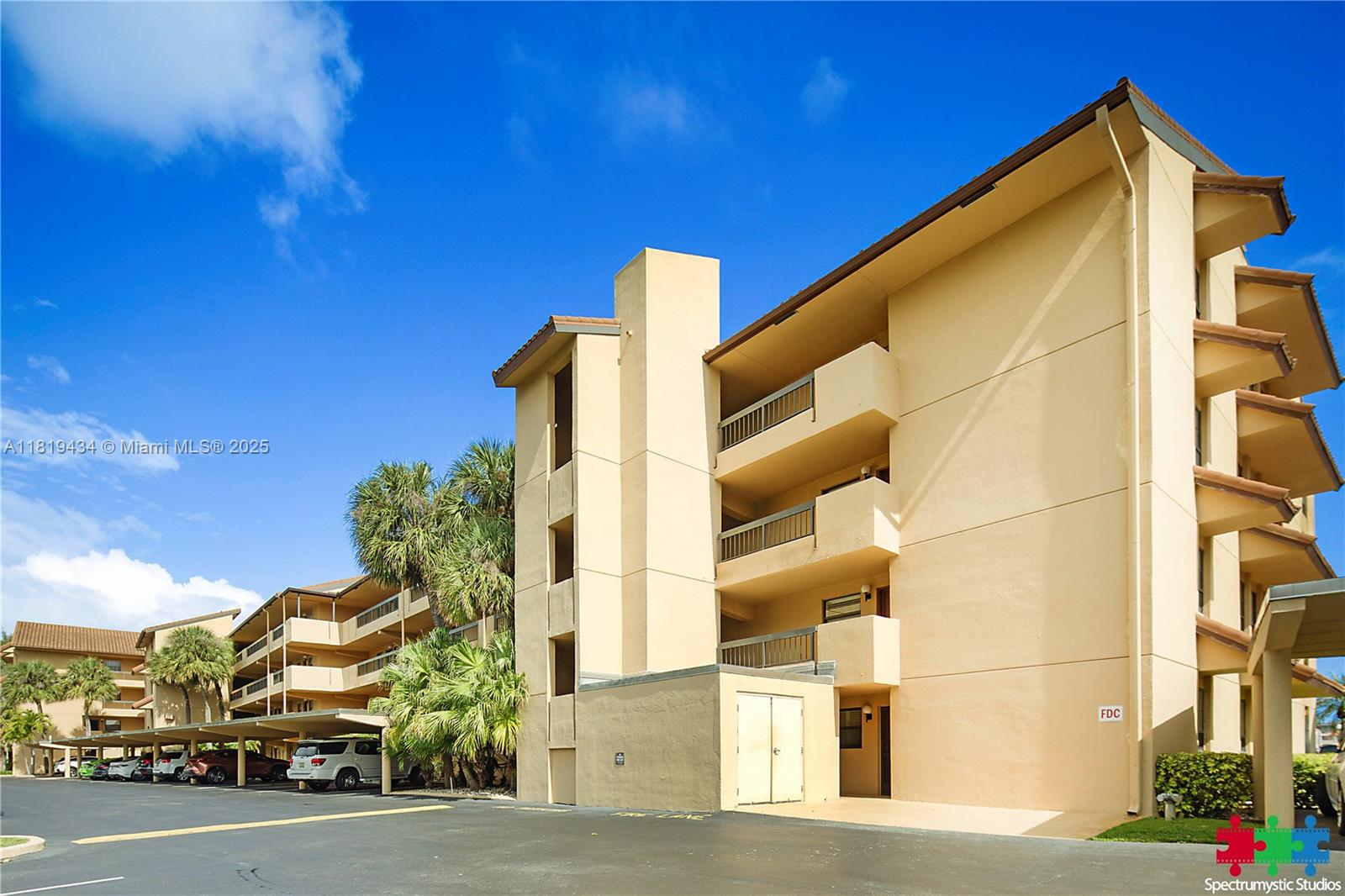 MARINA BAY CONDO - Residential Lease