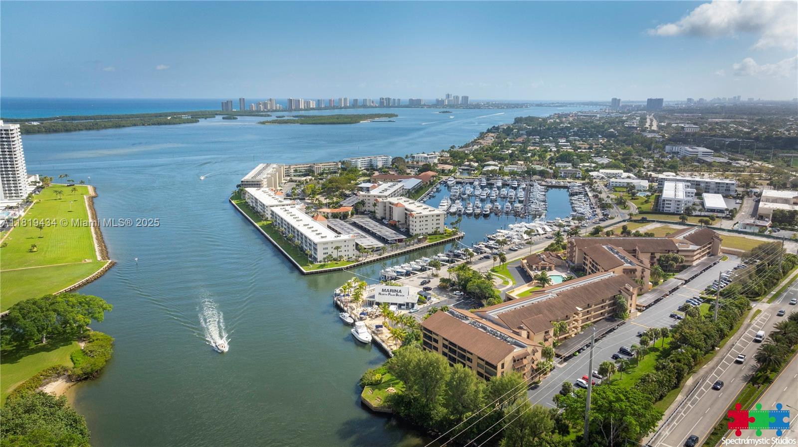 MARINA BAY CONDO - Residential Lease