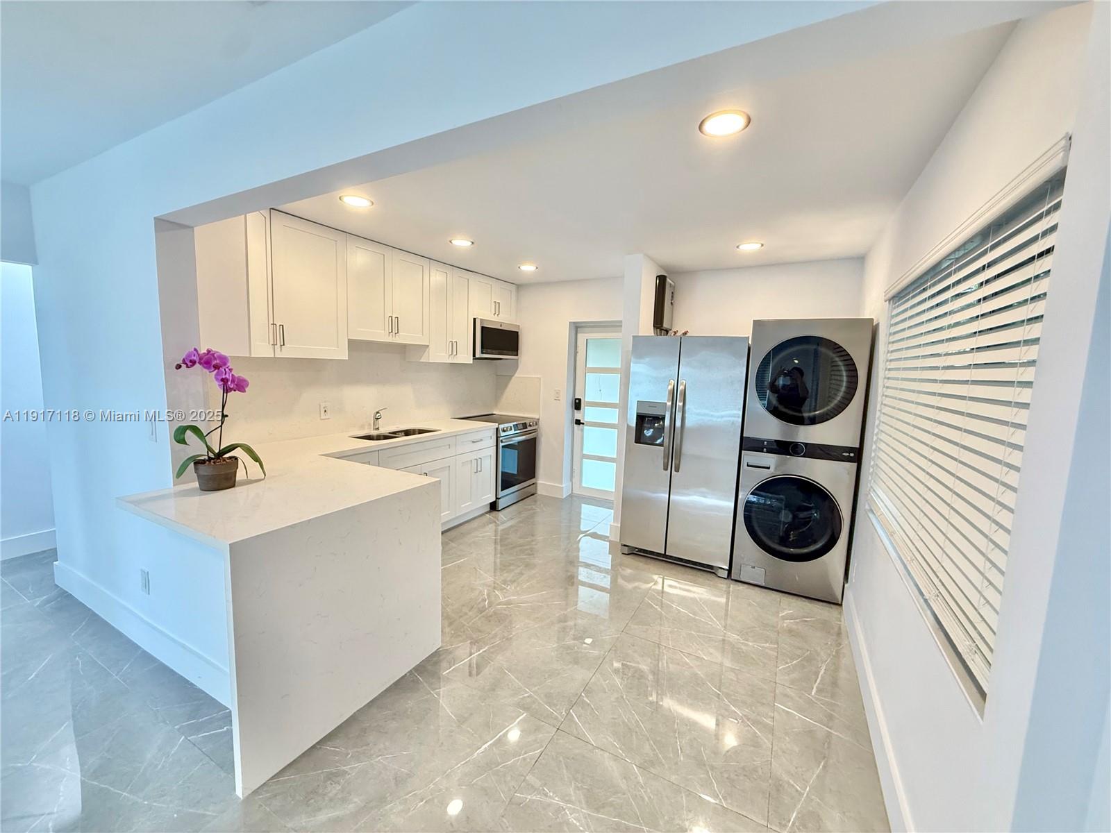 HOLLAND SUB NO 2 - Residential