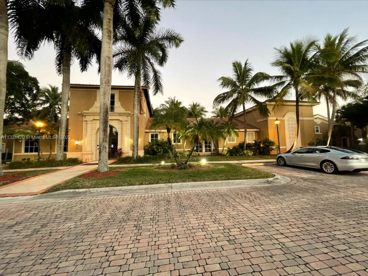 EL-AD NOB HILL CONDO - Residential Lease