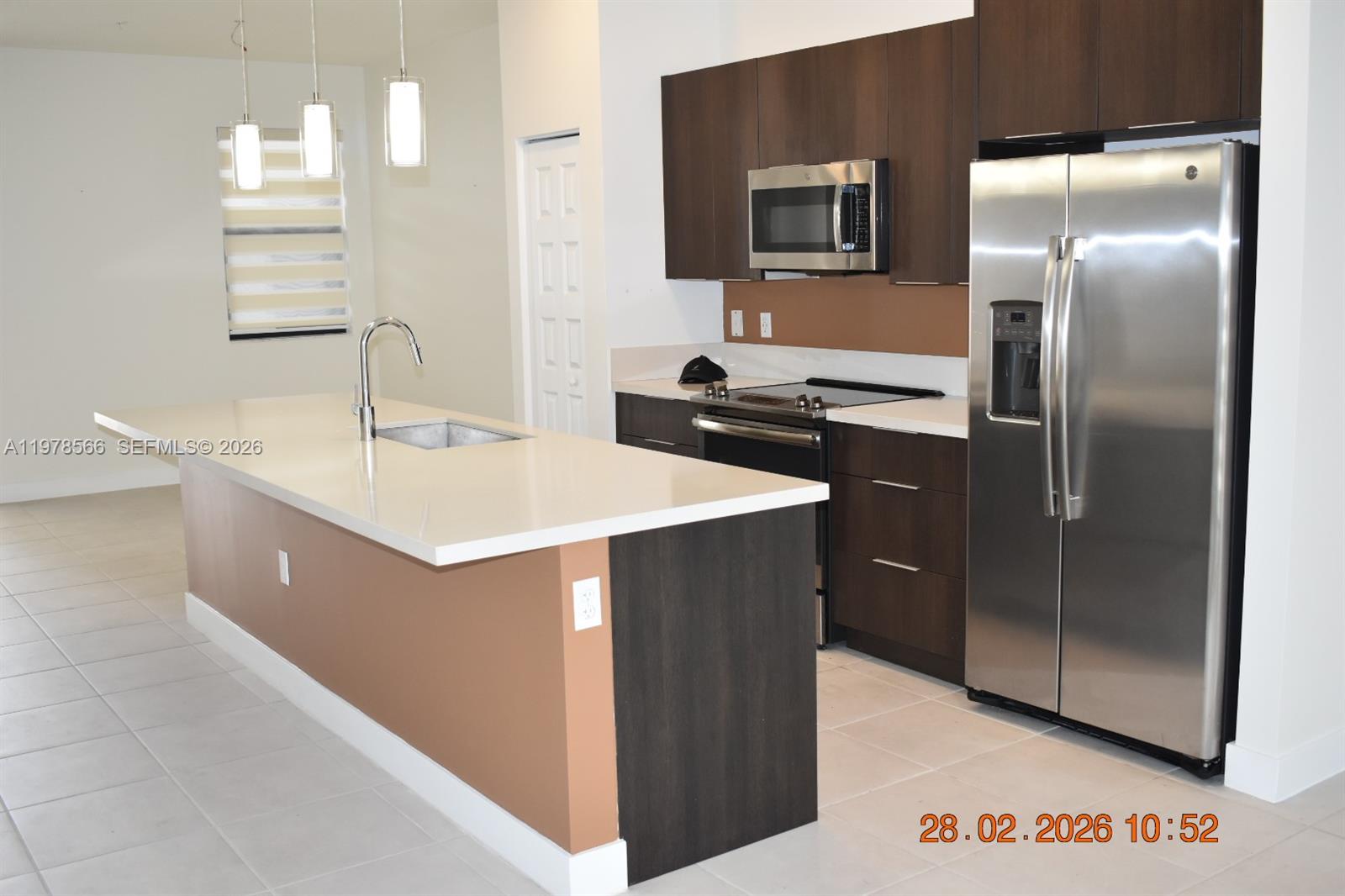 APEX AT PARK CENTRAL COND - Residential