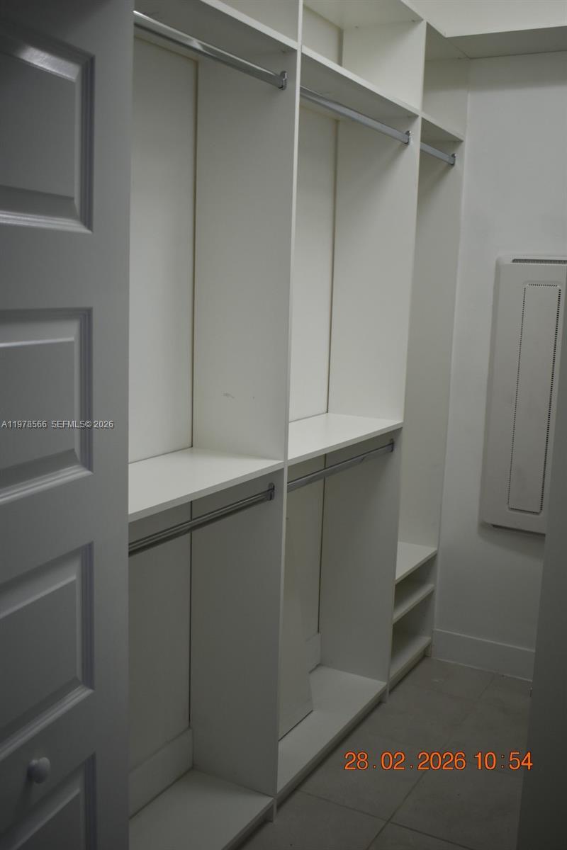 APEX AT PARK CENTRAL COND - Residential