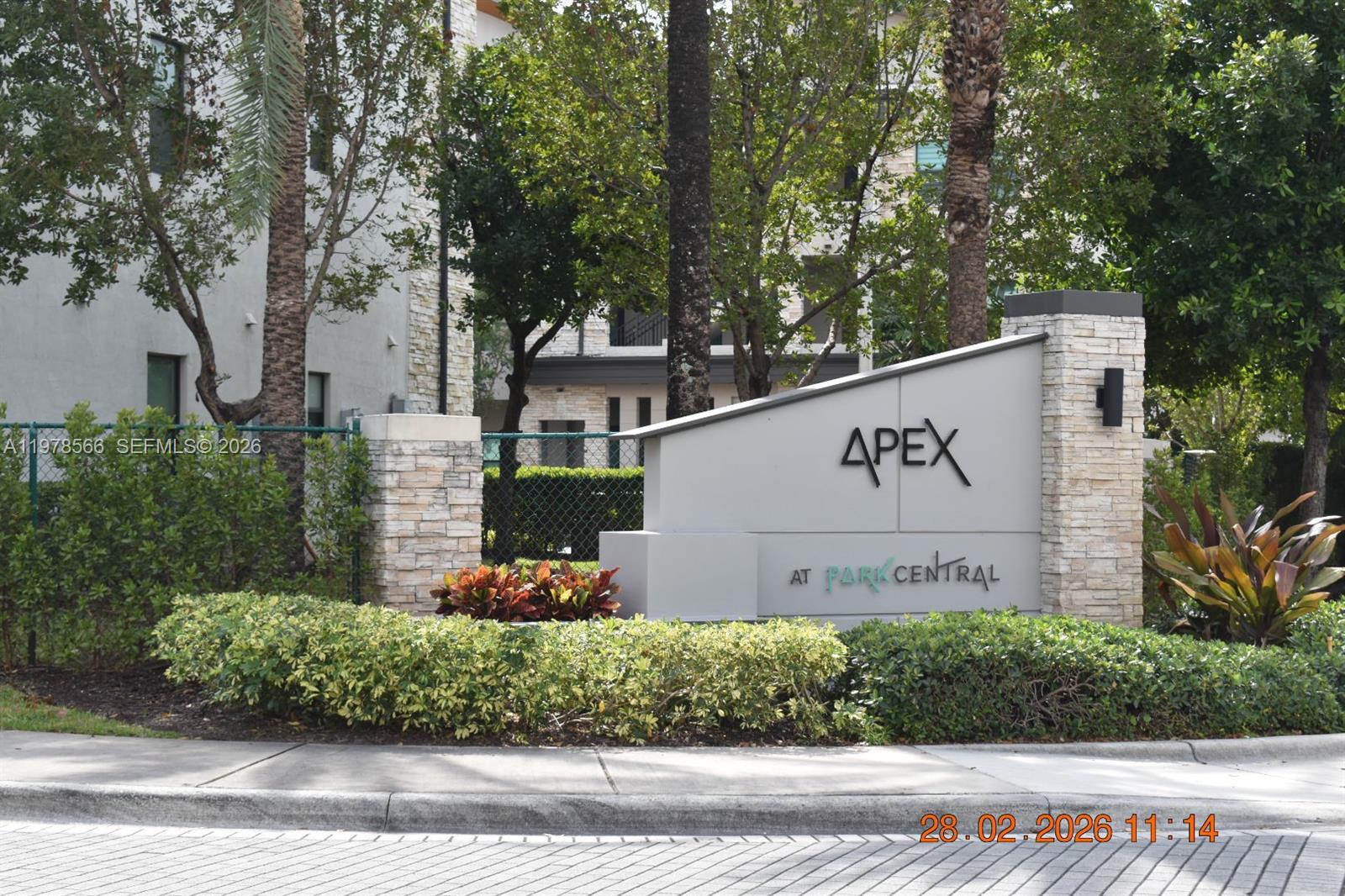 APEX AT PARK CENTRAL COND - Residential