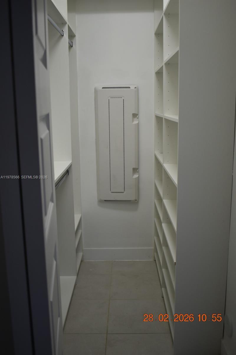 APEX AT PARK CENTRAL COND - Residential