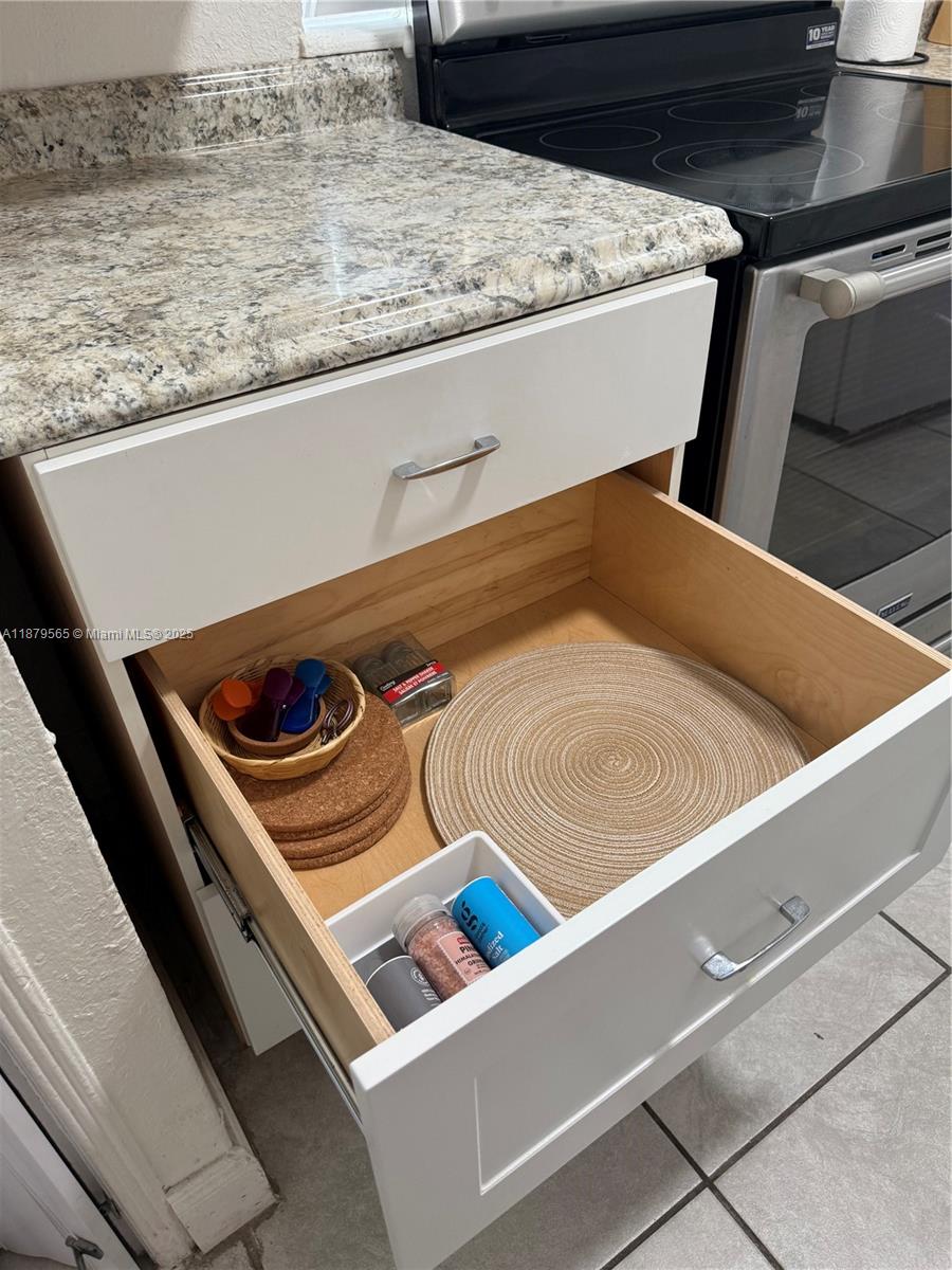 BUENA VISTA HEIGHTS ADDN - Residential Lease