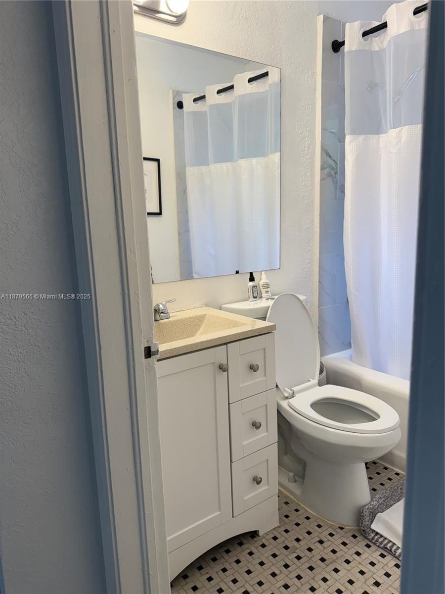 BUENA VISTA HEIGHTS ADDN - Residential Lease