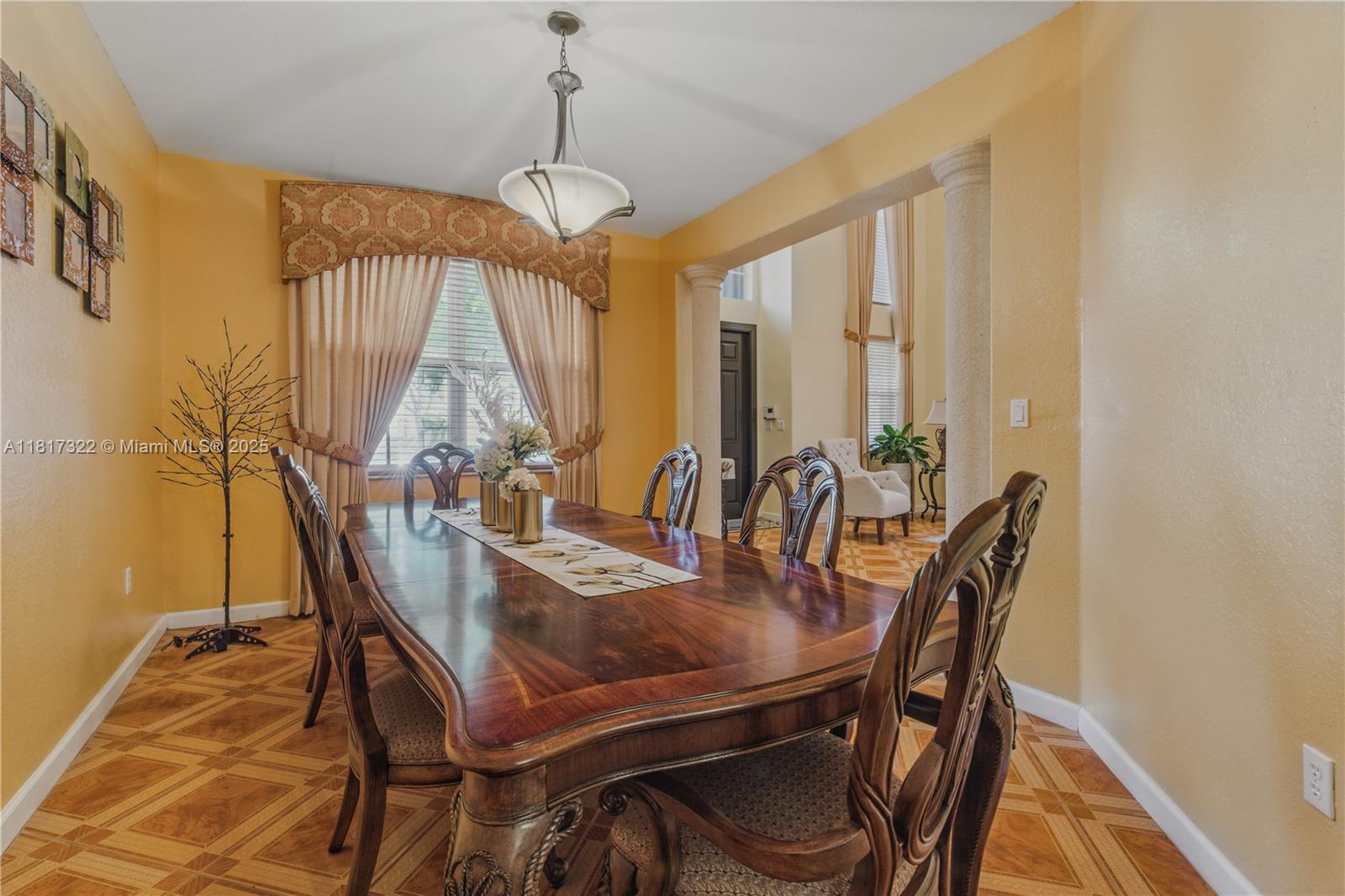 KENDALL BREEZE - Residential