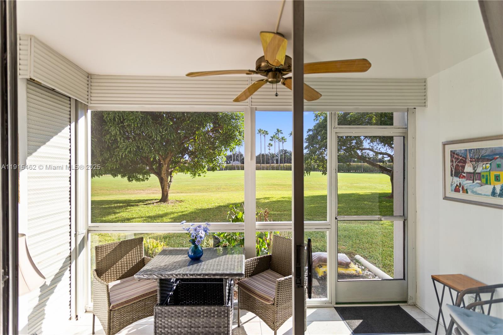 HOLLYBROOK GOLF AND - Residential